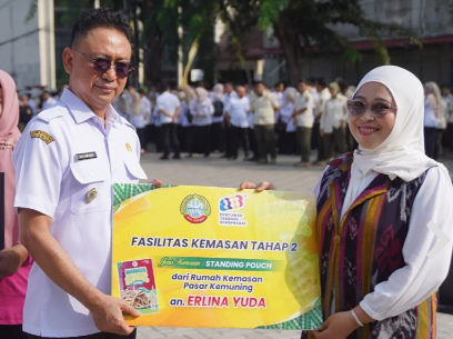 Pemkot Pontianak Salurkan Bantuan Alat Musrenbang hingga Kemasan Gratis Rumah Packaging bagi Pelaku UMKM