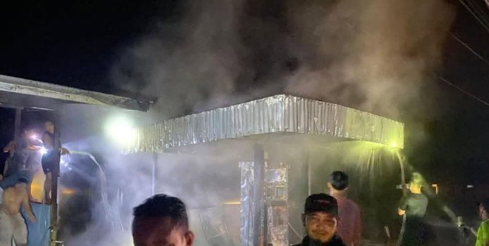Kebakaran Pom Mini di Semangut Utara Kapuas Hulu Dipicu Percikan Api Stabilizer