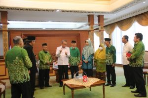 GUBERNUR TERIMA KUNJUNGAN DPW MUHAMMADIYAH