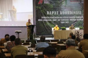 OPTIMALISASI PEMANFAATAN KAWASAN HUTAN BAGI KESEJAHTERAAN MASYARAKAT