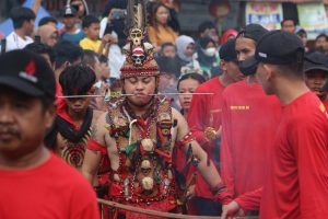 Mohon Perhatian Pemda Ketapang terhadap Budaya Tatung Cap Go Meh