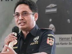 Pemusnahan BB Tanpa Dihadiri Pelaku, Kepala Bea Cukai Dimutasi