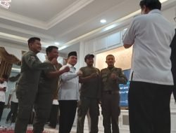 Rencana Pilkada, Ria Norsan Anggap Belanda Masih Jauh