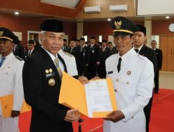 Bupati Lantik Sejumlah Pejabat di Lingkungan Pemkab Ketapang