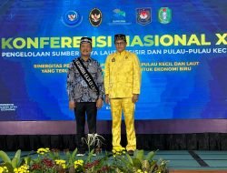 Sultan Pontianak Beri Gelar Laksamana Raja Di Laut kepada Menteri Sakti Wahyu Trenggono