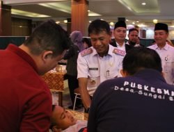 Wabup Ketapang Buka Kegiatan Khitanan Massal dan Pemeriksaan Kesehatan Gratis