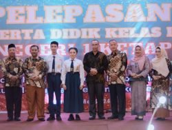 Staff Ahli Bupati Hadiri Pelepasan Peserta Didik Kelas IX SMPN 1 Ketapang