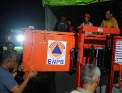 Bantuan 16 Ton BNPB untuk Warga Terdampak Erupsi Gunungapi Ibu Tiba di Halmahera Barat