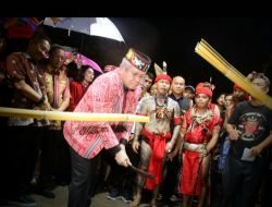 Harisson Resmikan Pekan Gawai Dayak Kalbar XXXVIII, Ribuan Orang Padati Rumah Radakng