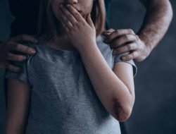 Belanja di Warung, Gadis Belia Malah Jadi Korban Perkosaan Bergilir