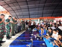 Kunjungi Pengungsian, Kepala BNPB Pastikan Kebutuhan Dasar Warga Terdampak Terpenuhi