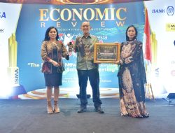 BANK KALBAR TERIMA PENGHARGAAN INDONESIA SALES MARKETING AWARD 2024