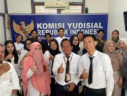 Mahasiswa Minta Komisi Yudisial Tindak Tegas Hakim Nakal di Kalbar