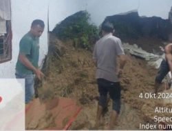 Banjir Dan Tanah Longsor Menghantam Padang Pariaman, Sumatera Barat