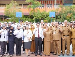 Pj Wako Dukung Kemenkeu Mengajar 9, Literasi Keuangan bagi Siswa