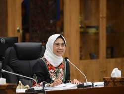 DPR: UN Bisa Diterapkan, Asal Tidak Jadi Beban Siswa