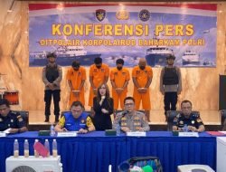 Baharkam Polri Tangkap Empat Pengelola Benih Lobster Ilegal