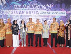 Asisten Sekda Administrasi Umum Membuka Lomba Senam Kreasi dalam Rangka HUT ke 53 Korpri