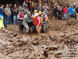 Operasi SAR Evakuasi 10 Warga Karo Korban Longsor