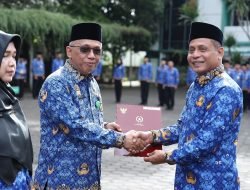 Sekda Amirullah Terima Satyalancana Karya Satya Pengabdian 30 Tahun