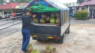 Polres Sambas Tangkap Sopir Pikap Pengangkut LPG 3 Kg Bersubsidi Tanpa Dokumen Resmi