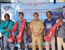Dongkrak Perekonomian Warga, Pemkot Salurkan Sarpras Perikanan
