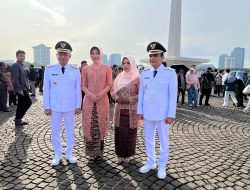 Tiba di Lapangan Monas, Edi-Bahasan Berbaris Menuju Istana Negara