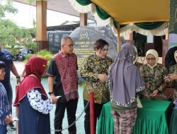 Jumat Berkah, Kejari Ketapang Gelar Bazar Murah Ramadan