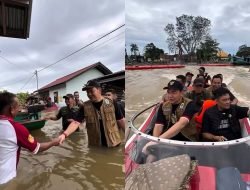 Bupati Kapuas Hulu Fransiskus Diaan Salurkan Bantuan untuk Korban Banjir