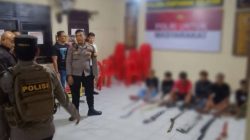 Enam anak di bawah umur diamankan oleh personel Polsek Pontianak Selatan saat Patroli Skala Besar bersama Polresta Pontianak, Senin (24/3) malam.