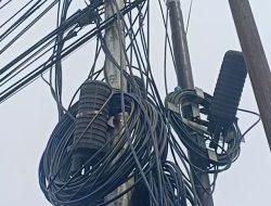 Walikota Pontianak Desak PLN,Telkom dan Vendor Internet Tertibkan Tiang dan Kabelnya