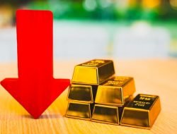 Harga Emas Turun ke Level Terendah dalam Sepekan, Volatilitas Tinggi Warnai Perdagangan