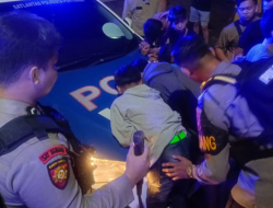 Bocah Kedapatan Bawa Celurit dan Mercon, Diamankan Tim Patroli Polresta Pontianak