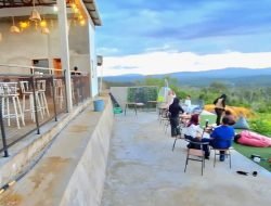 Santokuhiru, Cafe dengan Nuansa Alam di Sajingan Besar, Cocok Untuk Nongkrong