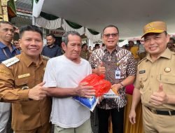 Bank Kalbar Dukung Operasi Pasar Bersama Gubernur Kalbar di Sambas