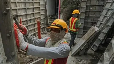 Ilustrasi, Mayoritas pekerja di Indonesia menerima gaji rata-rata sekitar Rp 3 jutaan per bulan. (Dok. Ist)