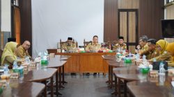 Wali Kota Pontianak Edi Rusdi Kamtono saat memimpin coffee morning dalam rangka mengevaluasi kinerja perangkat daerah di lingkungan Pemerintah Kota Pontianak. Foto: HO/Faktakalbar.id