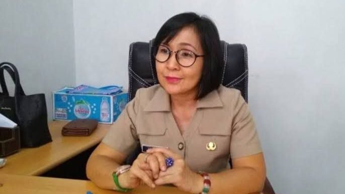 Kepala Disporapar Sintang, Hendrika. Foto: Ist