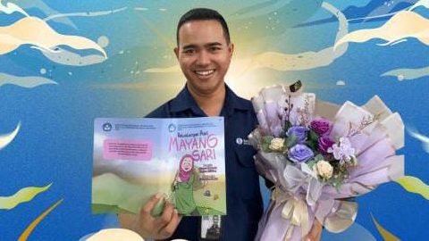 Bagus Devanda, penulis muda asal Majalengka yang berdarah Sambas, giat melestarikan bahasa ibu melalui buku cerita anak. (Ist)