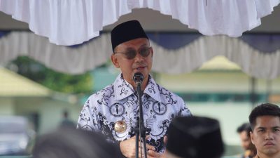 Foto: Wali Kota Pontianak, Edi Kamtono, mengimbau sekolah agar menggelar perpisahan secara sederhana untuk meringankan beban orang tua dan menanamkan nilai kesederhanaan pada siswa. Dok. HO/Faktakalbar.id