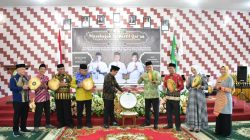 Foto: Wakil Wali Kota Pontianak Bahasan meresmikan MTQ ke-33 Pontianak Kota sebagai langkah membangun generasi berilmu dan berakhlak di era digital. Dok. HO/Faktakalbar.id