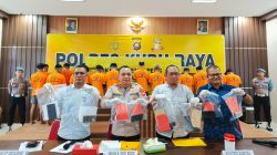 Foto: Konferensi pers pengungkapan kasus selama periode bulan April - Mei 2025 oleh Polres kubu Raya di Aula Mapolres Kubu Raya, Jumat (16/5/2025). Dok. Mario/Faktakalbar.id