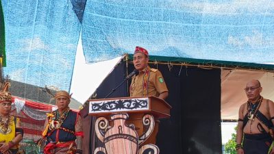Wakil Gubernur Kalimantan Barat, Krisantus Kurniawan mengecam keras tindakan memperkaya diri perusahaan emas yang ada di Kalimantan Barat (foto: Mario/Faktakalbar.id)