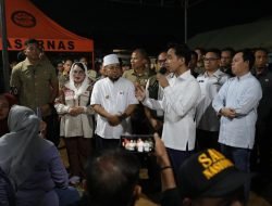 Wapres Gibran Serahkan Dana Stimulan untuk Korban Gempa Bengkulu