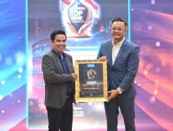 Bank Kalbar Raih Penghargaan Top Bank 2025 di Tengah Tantangan Ekonomi Global