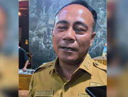 Wagub Krisantus Apresiasi Penggerebekan Gudang Oli Diduga Palsu Di Kubu Raya : “Perputarannya Capai Rp85 Miliar”