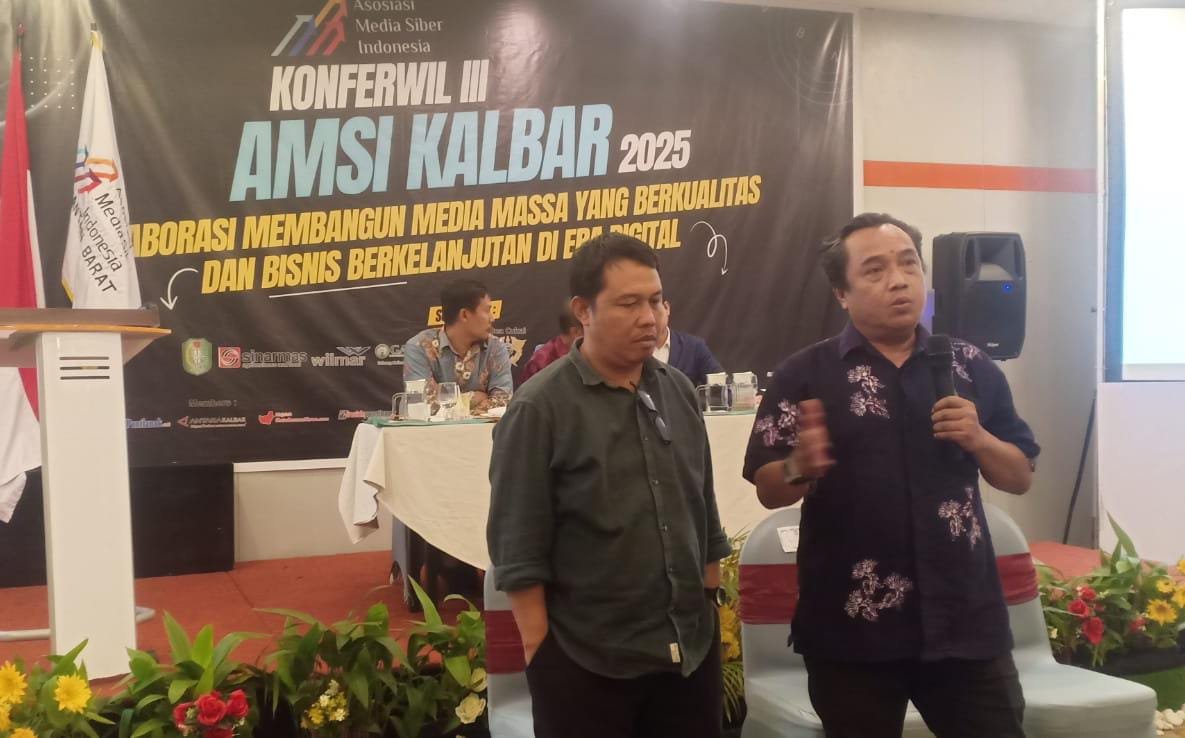 Muhlis Suhairi dan Mursalin terpilih sebagai Ketua dan Sekretaris Asosiasi Media Siber Indonesia (AMSI) Kalbar (foto: Ist)