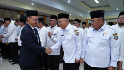 Wali Kota Pontianak melantik pengurus LPTQ periode 2025–2030 dalam upaya memperkuat pembinaan generasi Qurani. (HO/Faktakalbar.id)