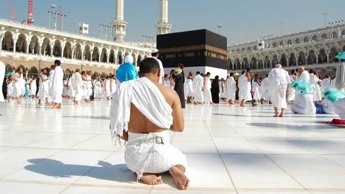 Jemaah umrah asal Indonesia terancam gagal berangkat ke tanah suci akibat ketegangan di kawasan Timur Tengah yang berdampak pada penerbangan internasional. (Dok. Ist)