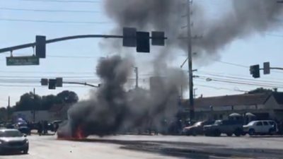 Kericuhan terjadi saat polisi membubarkan aksi demonstrasi di LA. (Dok. Ist)